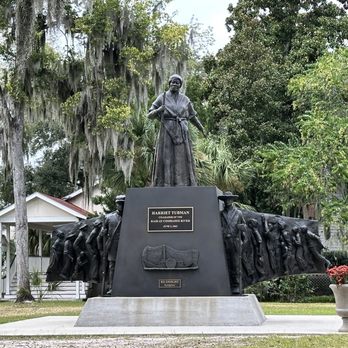 Beaufort Tours - Historical Tours Near Me - Beaufort, South Carolina Beaufort Tours - Historical Tours Near Me - Beaufort, South Carolina