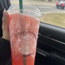 Starbucks - My free birthday drink! Acai refresher with lemonade blended!!
