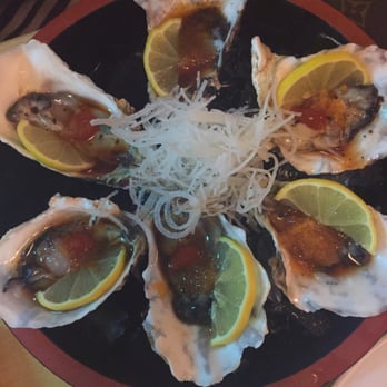 Tomo7 sushi  - oysters - Sushi Bars Near Me - Riverside, California