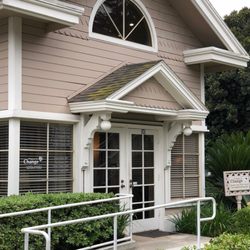 Prepare To Change Counseling - Outside entrance to P2C
