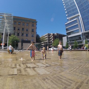 Teachers Fountain - Landmarks & Historical Buildings Near Me - Portland, Oregon Teachers Fountain - Landmarks & Historical Buildings Near Me - Portland, Oregon
