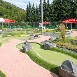 Adventure Golf