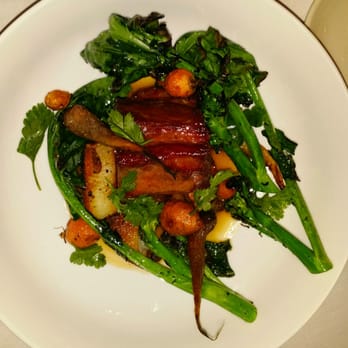 V. Mertz - Braised Wagyu Chuck Roast; potato, petite carrot, charred broccoli, parsley. $14 - New American Near Me - Omaha, Nebraska