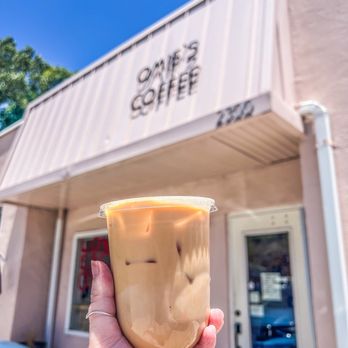Omie’s Coffee Shop and Roastery - Cherry cobbler latte - Coffee & Tea Near Me - Durham, North Carolina