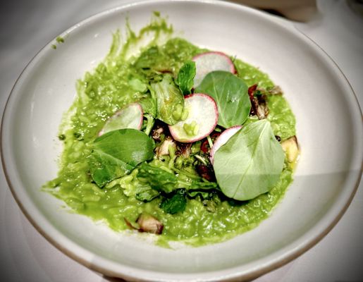 Gramercy Tavern by null