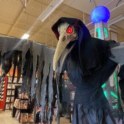 Spirit Halloween