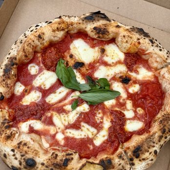 La Piola Pizza - Pizza - Pizza Near Me - Saint-Josse-ten-Noode, BRU