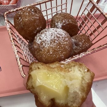 The Sweet Spot - Vanilla stuffing in the fried donuts, our favorite! - Desserts Near Me - Virginia Beach, Virginia The Sweet Spot - Vanilla stuffing in the fried donuts, our favorite! - Desserts Near Me - Virginia Beach, Virginia