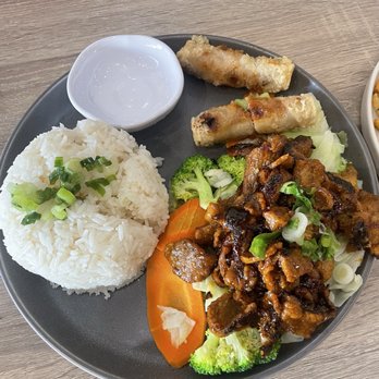 Pho N Mor - rice plate - Vietnamese Near Me - Glendora, California Pho N Mor - rice plate - Vietnamese Near Me - Glendora, California
