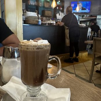 El Atlakat - Capuchino - Breakfast & Brunch Near Me - Miami, Florida