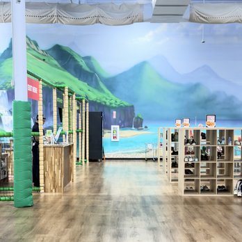 Lava Island - Area to leave shoes - Venues & Event Spaces Near Me - Alpharetta, Georgia