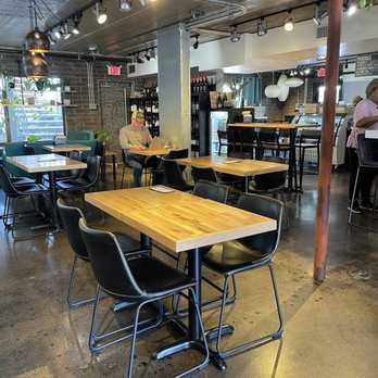 Grounds on 2nd - Lots of seating - Coffee & Tea Near Me - Scottsdale, Arizona Grounds on 2nd - Lots of seating - Coffee & Tea Near Me - Scottsdale, Arizona