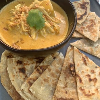 Pusadee's Garden - Roti with yellow curry, shredded chicken and sweet potato. - Thai Near Me - Pittsburgh, Pennsylvania