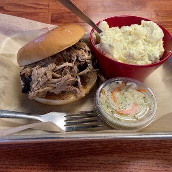 Smokey Bears BBQ - Barbeque Near Me - Corbin, Kentucky Smokey Bears BBQ - Barbeque Near Me - Corbin, Kentucky