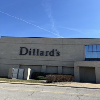 Dillard's - Department Stores Near Me - Saint Peters, Missouri
