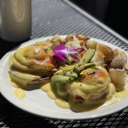 Celia’s Garden Cafe - Vegetarian Benedict