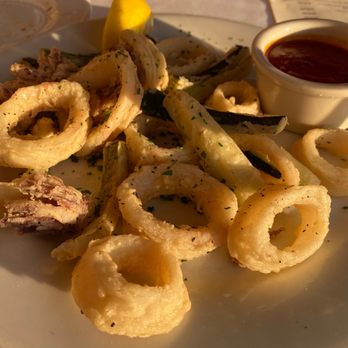Sapore Steak House - Fried calamari - Steakhouses Near Me - Fishkill, New York Sapore Steak House - Fried calamari - Steakhouses Near Me - Fishkill, New York