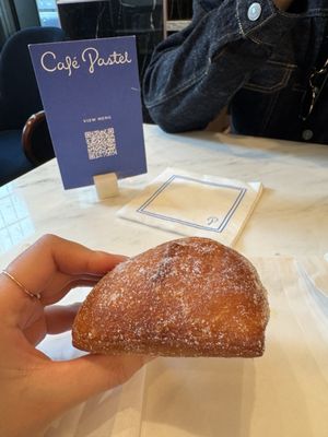 CAFÉ PASTEL by null