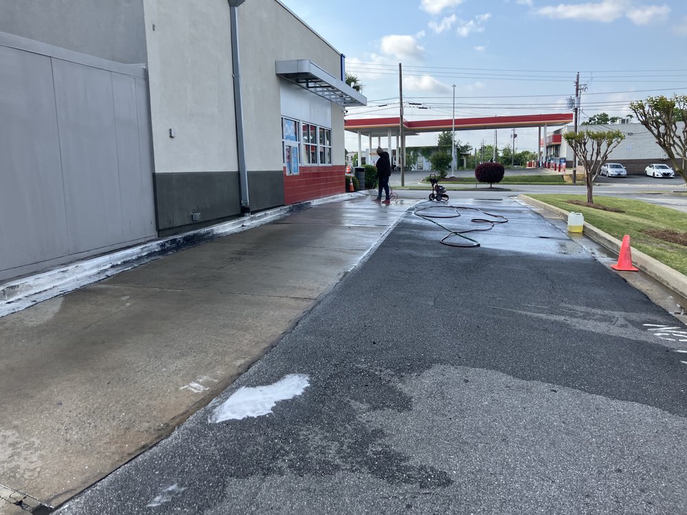 Slide of Williams Building Renovation and handyman