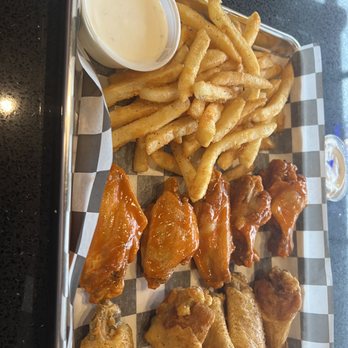 Wing Snob - Cajun and buffalo - Chicken Wings Near Me - Elgin, Illinois Wing Snob - Cajun and buffalo - Chicken Wings Near Me - Elgin, Illinois