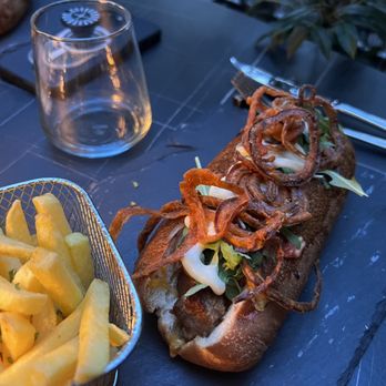 Anton’s Restaurant - Anton's Hot Dog - Food Near Me - Luzern Anton’s Restaurant - Anton's Hot Dog - Food Near Me - Luzern