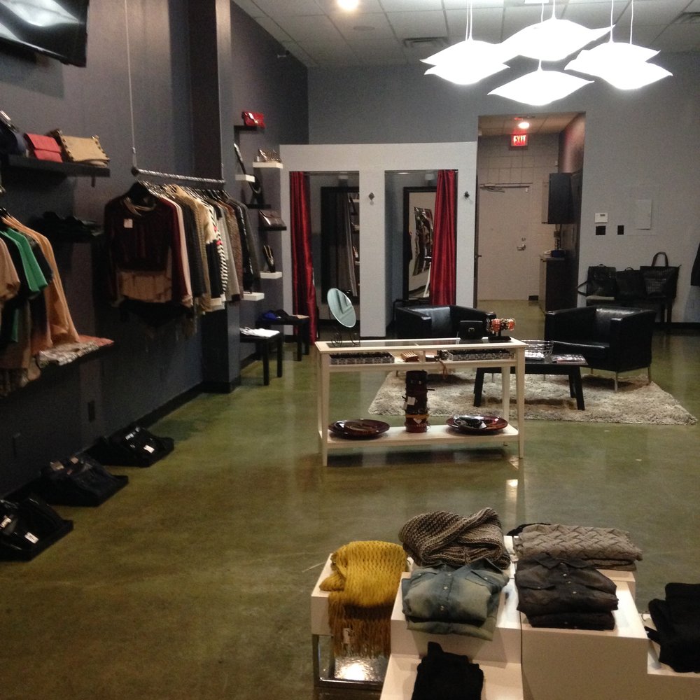 V&X Boutique - Inside V&X Boutique - Women's Clothing Near Me - El Paso, Texas V&X Boutique - Inside V&X Boutique - Women's Clothing Near Me - El Paso, Texas