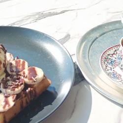 Manzara Cafe - Deluxe waffle with banana pie ice cream, Turkish coffee with Turkish delight and water