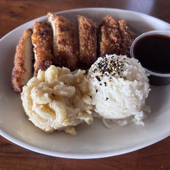 Restaurant 604 - Mini Chicken Katsu (Mini) - Breakfast & Brunch Near Me - Honolulu, Hawaii Restaurant 604 - Mini Chicken Katsu (Mini) - Breakfast & Brunch Near Me - Honolulu, Hawaii