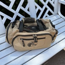 Bass Pro Shops - Grapevine - Catch-all gear bag on clearance sale for only $9.99!