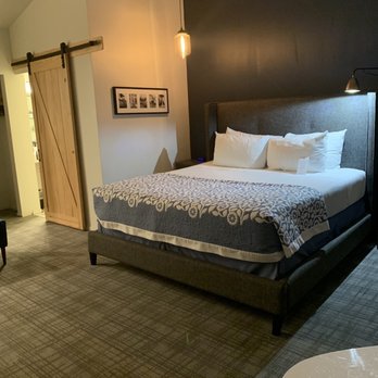Sideways Inn - Room - Hotels Near Me - Buellton, California Sideways Inn - Room - Hotels Near Me - Buellton, California
