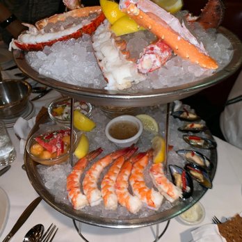Shaw's Crab House - GRAND COLD SHELLFISH PLATTER - Seafood Near Me - Chicago, Illinois Shaw's Crab House - GRAND COLD SHELLFISH PLATTER - Seafood Near Me - Chicago, Illinois