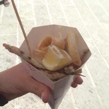 Mamma Mia! Take Away - mixed cone only 5 euro - Friterie Near Me - Riomaggiore, SP