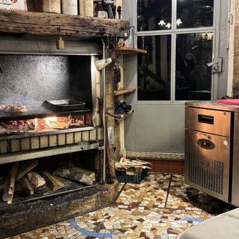 Robert et Louise - Kitchen - French Near Me - Paris, 75