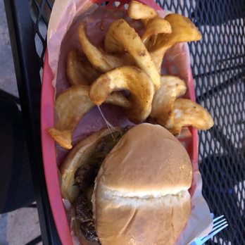 Grap's Burgers & Brews - Burger! - Burgers Near Me - Belle Fourche, South Dakota