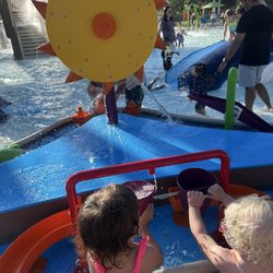Terramor Aquatic Park - Water table for baby friendly