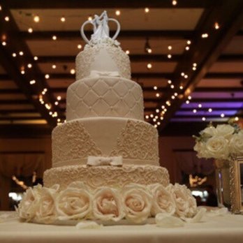 Lynn Sandy's Bakery - a wedding cake - Bakeries Near Me - Scranton, Pennsylvania Lynn Sandy's Bakery - a wedding cake - Bakeries Near Me - Scranton, Pennsylvania