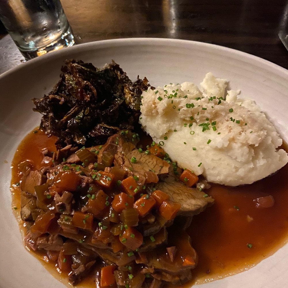 Gladstone Tavern - Braised beef - New American Near Me - Gladstone, New Jersey