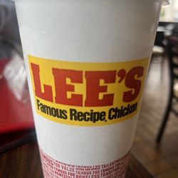 Lee's Famous Recipe Chicken