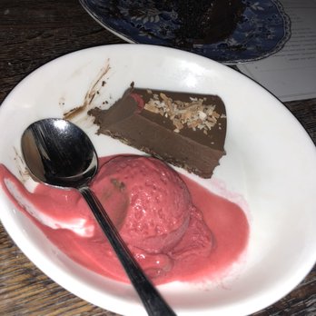 The Allis - Vegan chocolate cake - Lounges Near Me - Chicago, Illinois The Allis - Vegan chocolate cake - Lounges Near Me - Chicago, Illinois