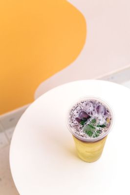 Redstraw Tea Bar by null