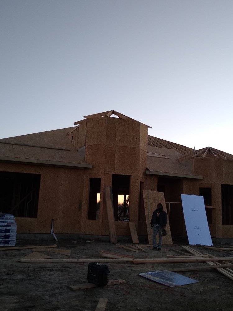 Slide of Lopez Construction and Framing