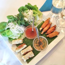Restaurant Vietnam - Ruller og reje sticks