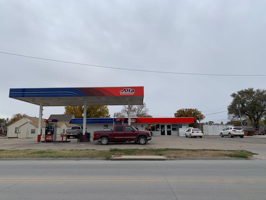 ALTA CONVENIENCE Updated April 2024 231 S 1st St, Osborne, Kansas