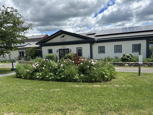 Hunt Country Vineyards by null