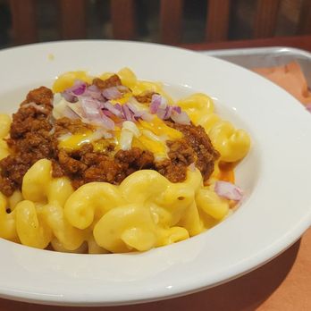 Stupid Good BBQ - Chilli Mac - super filling - Barbeque Near Me - Springfield, Virginia