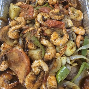 Quality Seafood - Shrimp and veggies platter - Seafood Markets Near Me - Redondo Beach, California