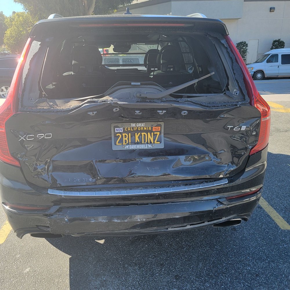 Caliber Collision - Day of accident. - Body Shops Near Me - Valencia, California Caliber Collision - Day of accident. - Body Shops Near Me - Valencia, California