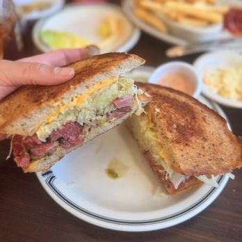 Langer's Delicatessen - Delis Near Me - Los Angeles, California Langer's Delicatessen - Delis Near Me - Los Angeles, California