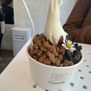 Cassetta - Coffee & Tea Near Me - Beverly Hills, California