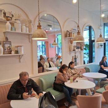 Farmer's Milk - Bakeries Near Me - Chicago, Illinois